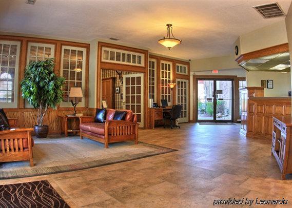 Suburban Studios Kansas City Airport North Platte City Interior photo